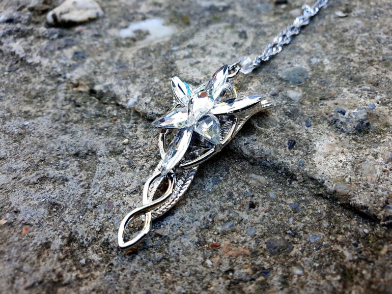 Gospodar Prstenova Lord of the Rings Aruenina Evenstar Ogrlica 6