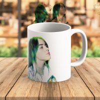 Billie Eilish 4 desno
