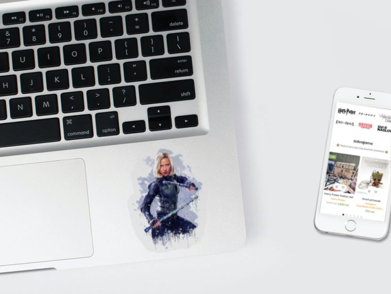 Black Widow Splash 3 stiker za laptop