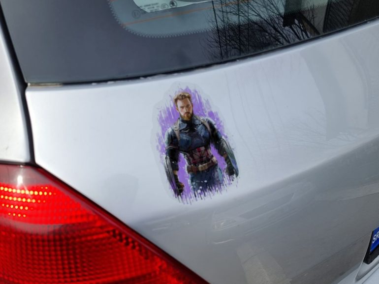 Captain America Splash 2 stiker za laptop