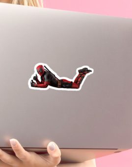 Deadpool Thumbs up 1 stiker za laptop