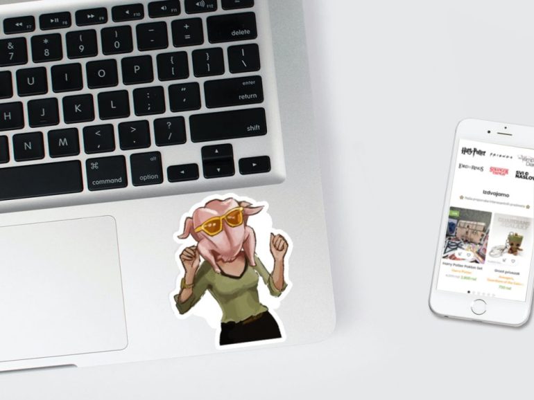 Friends Monica 3 stiker za laptop