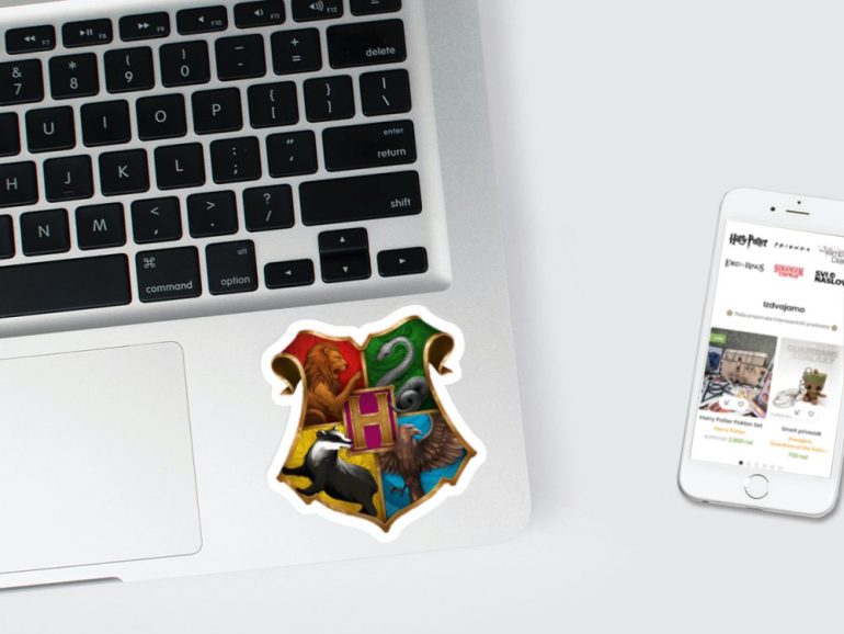 Harry Potter Hogwarts 3 stiker za laptop