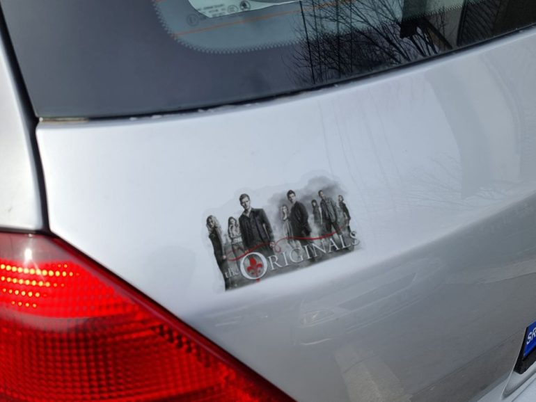 Originals 2 stiker za laptop