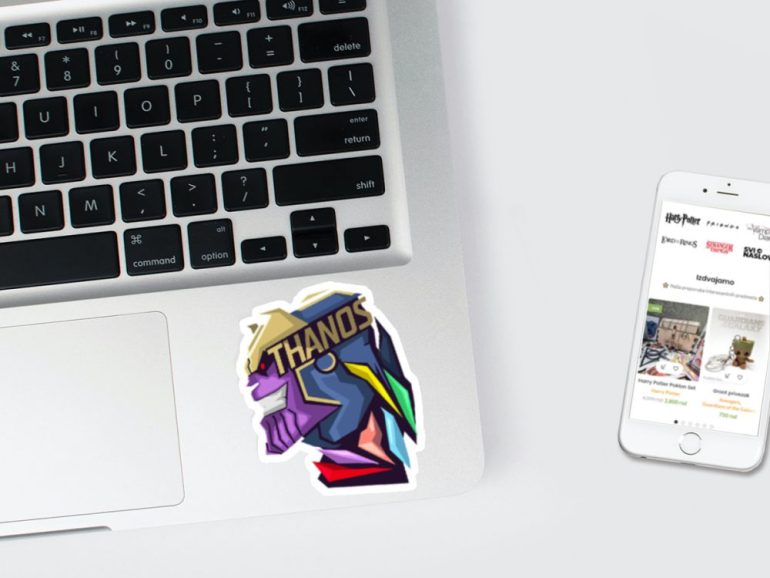 Thanos 3 stiker za laptop