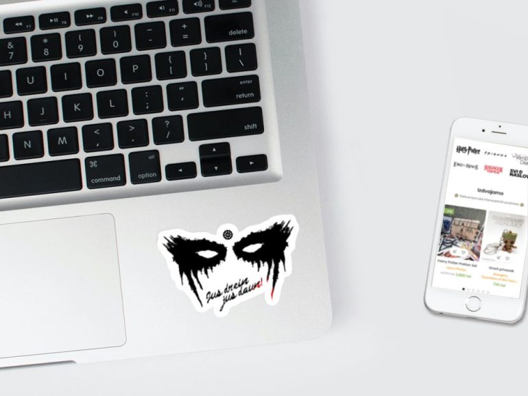 The 100 Jus Drain 3 stiker za laptop