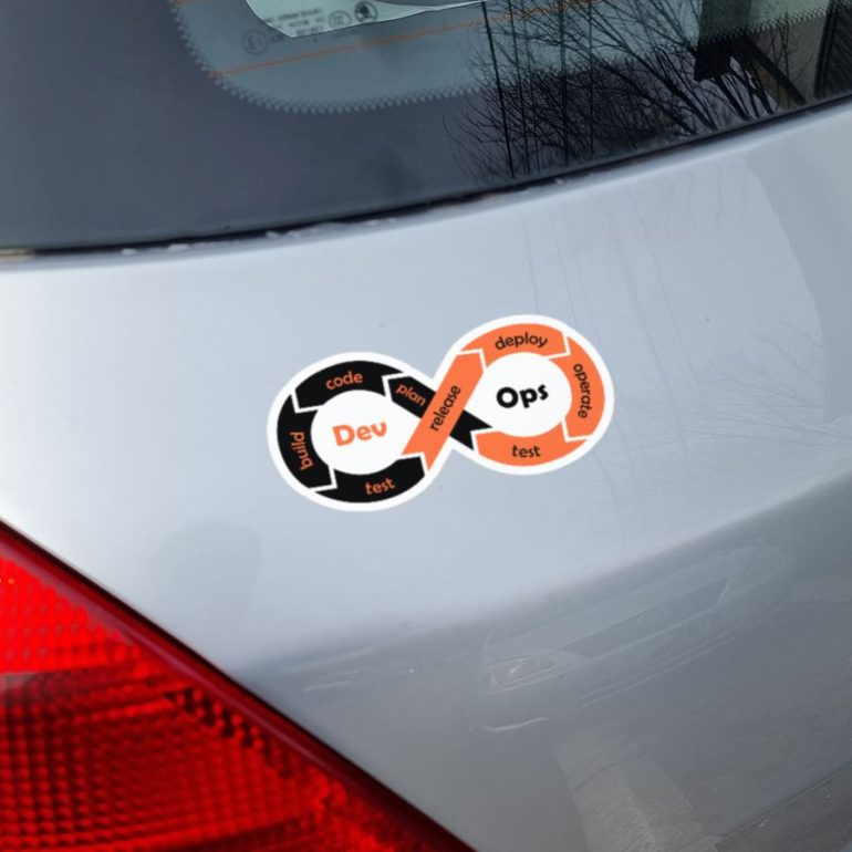 Dev Ops stiker za laptop auto