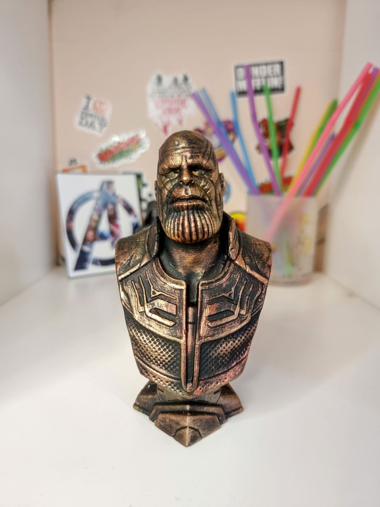 Thanos Bista ()