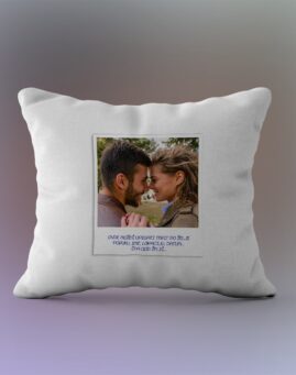 Polaroid personalizovan jastuk sa slikama i tekstom